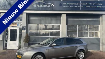 Occasion Alfa Romeo 159 Business 142 PK (104 kW) 2008 Grijs Stationwagen