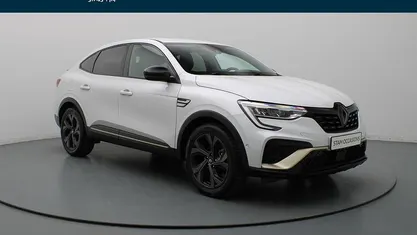Gebruikt 2023 Renault Arkana Engineered SUV | € 26.490 (Eerlijke prijs)