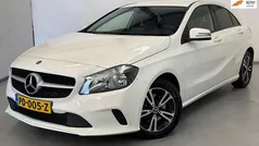 Wit Gebruikt 2017 Mercedes A160 Hatchback | € 16.750 (Eerlijke prijs)