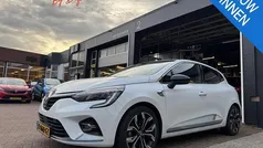 Wit Gebruikt 2020 Renault Clio V Hatchback | € 16.390 (Eerlijke prijs)