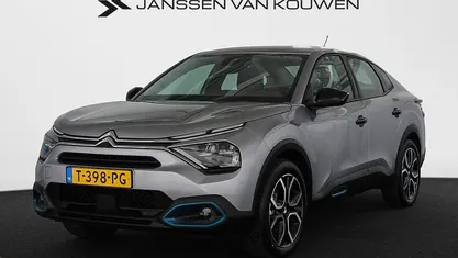 Grijs Gebruikt 2023 Citroën e-C4 Feel Sedan | € 20.395 (Eerlijke prijs)