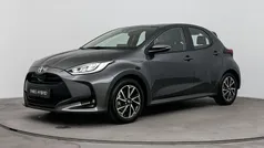 Grijs Gebruikt 2024 Toyota Yaris Hybrid Hatchback | € 25.499 (Eerlijke prijs)