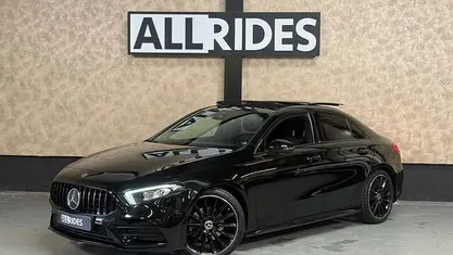 Zwart Gebruikt 2020 Mercedes A200 Business Sedan | € 28.950 (Eerlijke prijs)