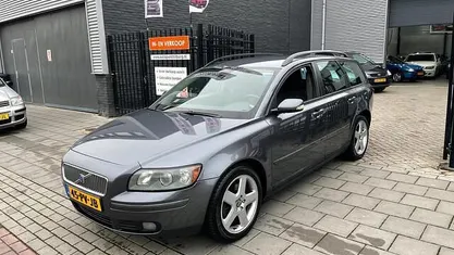 Grijs Gebruikt 2005 Volvo V50 Momentum Stationwagen | € 2.499 (Super prijs)