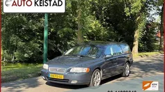 Blauw Gebruikt 2004 Volvo V70 Summum Stationwagen | € 4.950 (Eerlijke prijs)