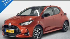 Bruin Gebruikt 2022 Toyota Yaris Hybrid Hatchback | € 21.950 (Eerlijke prijs)