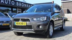 Bruin Gebruikt 2010 Mitsubishi Outlander Edition SUV | € 6.950 (Super prijs)