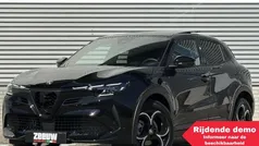 Gebruikt 2025 Alfa Romeo Junior Edizione Speciale SUV | € 39.900 (Eerlijke prijs)