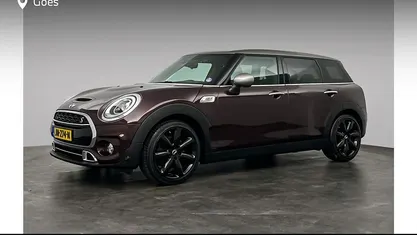 Rood Gebruikt 2016 Mini Cooper Clubman Stationwagen | € 19.880 (Eerlijke prijs)