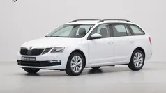 Wit Gebruikt 2020 Skoda Octavia Ambition Stationwagen | € 19.940 (Eerlijke prijs)