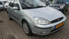 Gebruikt 2004 Ford Focus Futura Hatchback | € 1.499 (Eerlijke prijs)