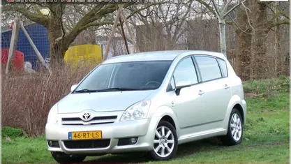 Occasion 2005 Toyota Corolla Verso Luna MPV | € 3.449 (Eerlijke prijs)