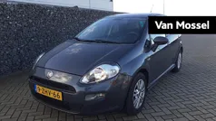 Gebruikt 2015 Fiat Punto Street Hatchback | € 6.440 (Eerlijke prijs)