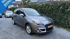 Grijs Gebruikt 2010 Renault Scénic III MPV | € 2.945 (Eerlijke prijs)