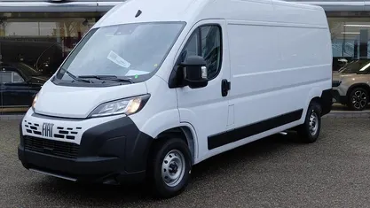 Wit Gebruikt 2024 Fiat Ducato S Van | € 25.900 (Super prijs)