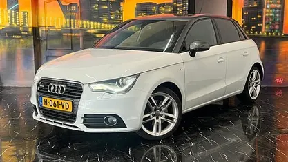 Wit Gebruikt 2013 Audi A1 Sportback Proline Hatchback | € 9.599 (Eerlijke prijs)