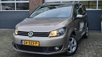 Occasion VW Touran Highline 105 PK (77 kW) 2012 MPV