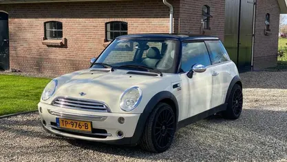 Occasion Mini ONE Salt 90 PK (66 kW) 2006 Hatchback