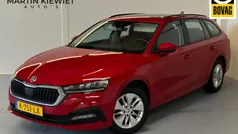 Rood Gebruikt 2021 Skoda Octavia Business Line Stationwagen | € 14.250 (Eerlijke prijs)
