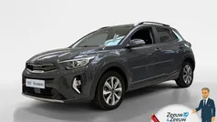(prg) perennial grey m Gebruikt 2021 Kia Stonic SUV | € 18.440 (Eerlijke prijs)