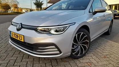 Occasion VW Golf VIII Business 131 PK (96 kW) 2021 Stationwagen