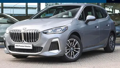 Grijs Gebruikt 2023 BMW 230 Executive Stationwagen | € 35.950 (Super prijs)