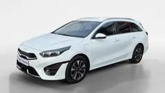 Gebruikt 2022 Kia Ceed Hatchback | € 22.445 (Eerlijke prijs)