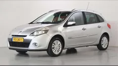 Grijs, metallic lak Gebruikt 2010 Renault Clio GrandTour Collection Stationwagen | € 2.900 (Eerlijke prijs)