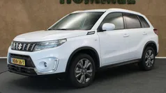 Wit Gebruikt 2024 Suzuki Vitara SUV | € 25.645 (Eerlijke prijs)