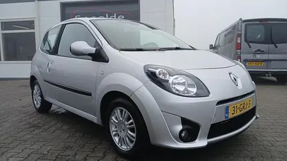 Occasion 2008 Renault Twingo Dynamique Hatchback | € 1.699 (Eerlijke prijs)