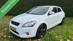 Wit Gebruikt 2008 Kia ProCeed Hatchback | € 3.950 (Eerlijke prijs)