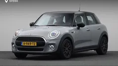 Gebruikt 2020 Mini Cooper Pepper Hatchback | € 20.880 (Eerlijke prijs)