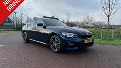 Blauw Gebruikt 2021 BMW 330 M Sport Sedan | € 28.995 (Eerlijke prijs)