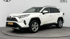 Wit Gebruikt 2020 Toyota RAV4 Business Edition SUV | € 32.445 (Eerlijke prijs)