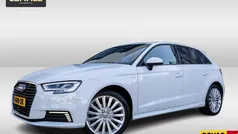 Hatchback Gebruikt 2018 Audi A3 Sportback e-tron S-Line Sedan | € 19.444 (Super prijs)