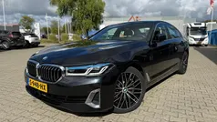 Zwart Gebruikt 2021 BMW 520 Executive Sedan | € 38.795 (Eerlijke prijs)