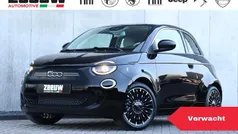 Zwart Gebruikt 2022 Fiat 500e La Prima Hatchback | € 21.450 (Eerlijke prijs)