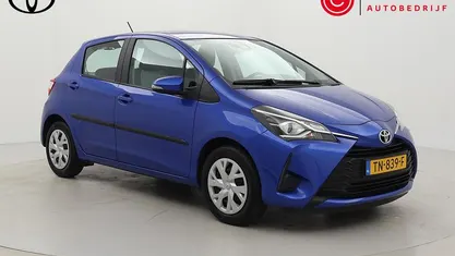 Blauw Gebruikt 2018 Toyota Yaris Hatchback | € 12.999 (Eerlijke prijs)