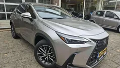 Gebruikt 2024 Lexus NX450h+ Luxury Line SUV | € 56.500 (Eerlijke prijs)