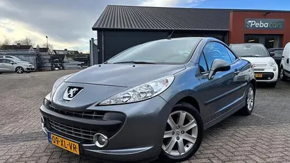 Occasion Peugeot 207 CC 120 PK (88 kW) 2007 Grijs (metallic) Cabriolet