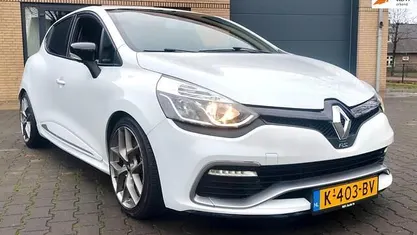 Occasion 2015 Renault Clio IV R.S. Hatchback | € 11.749 (Goede deal)