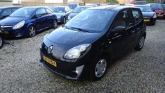 Zwart Gebruikt 2011 Renault Twingo Authentique Hatchback | € 1.695 (Eerlijke prijs)