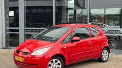 Rood Gebruikt 2005 Mitsubishi Colt Invite Hatchback | € 1.950 (Goede deal)