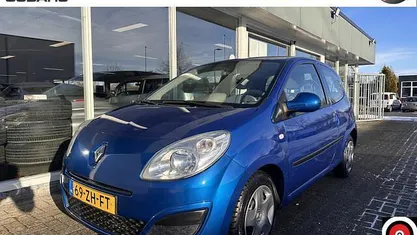 Blauw Occasion 2008 Renault Twingo Expression Hatchback | € 2.499 (Eerlijke prijs)