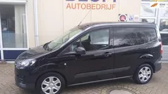Zwart Gebruikt 2020 Ford Transit Trend Van | € 13.450 (Eerlijke prijs)