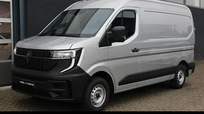 Gebruikt 2024 Renault Master Van | € 31.292 (Super prijs)