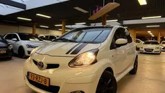 Wit Gebruikt 2011 Toyota Aygo Hatchback | € 5.950 (Eerlijke prijs)