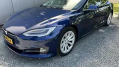 Blauw Gebruikt 2017 Tesla Model S Hatchback | € 24.995 (Eerlijke prijs)