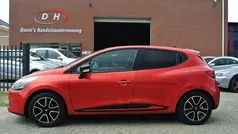 Rood Gebruikt 2013 Renault Clio IV Dynamique Hatchback | € 3.399 (Goede deal)