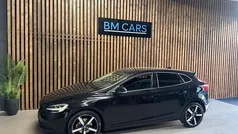 Gebruikt 2017 Volvo V40 Stationwagen | € 10.499 (Super prijs)